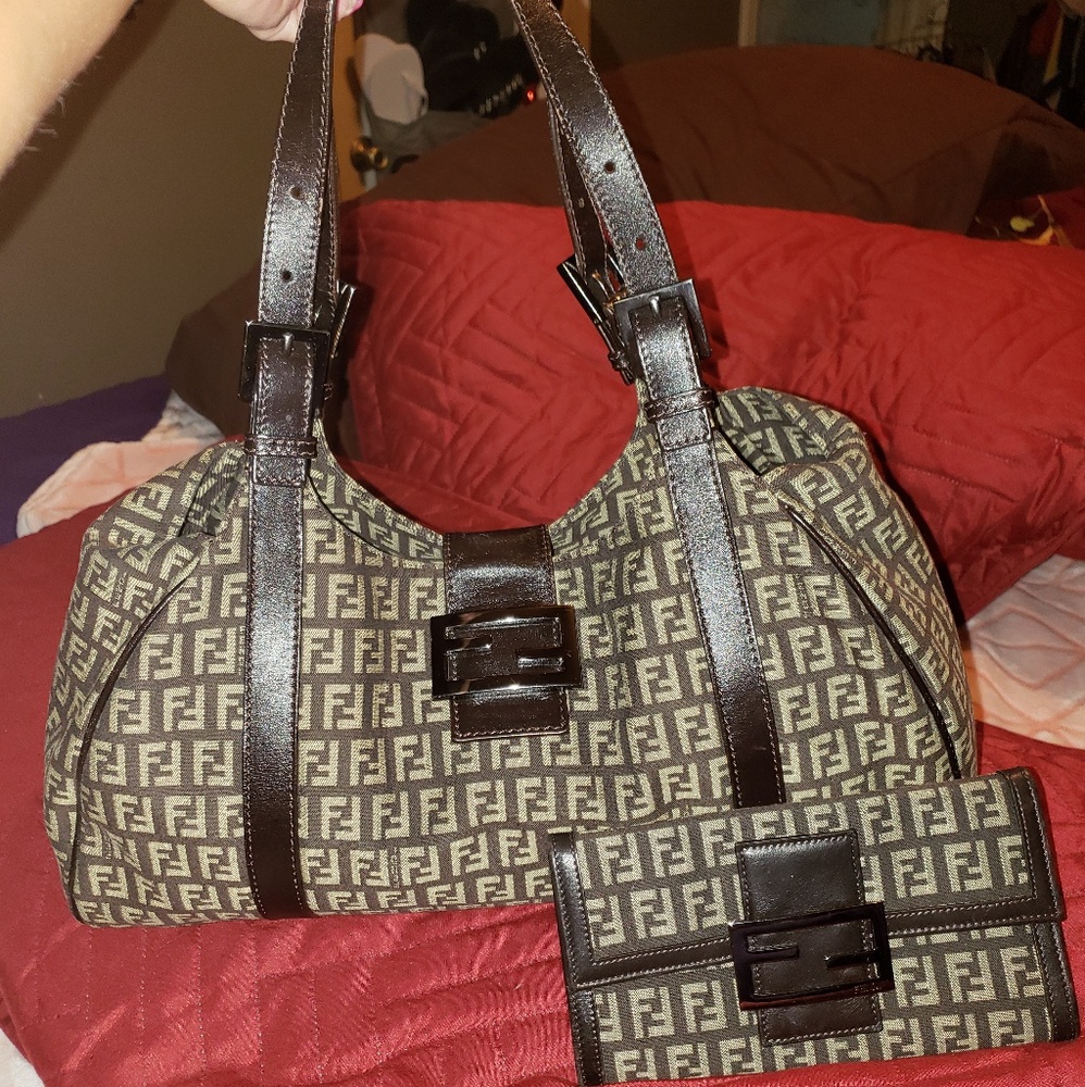 Fendi bag w fendi wallet